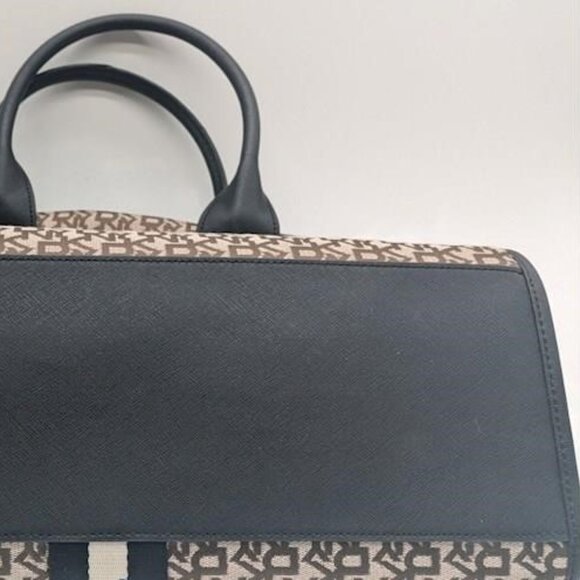 NWOT DKNY Carlita Large Book Tote Brown - Picture 6 of 6